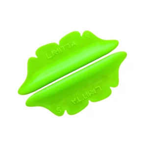 Bright green Lamitta Chromakey Lash Lift Shields in size S, shaped for precise eyelash lifting and curling during professional lash treatments